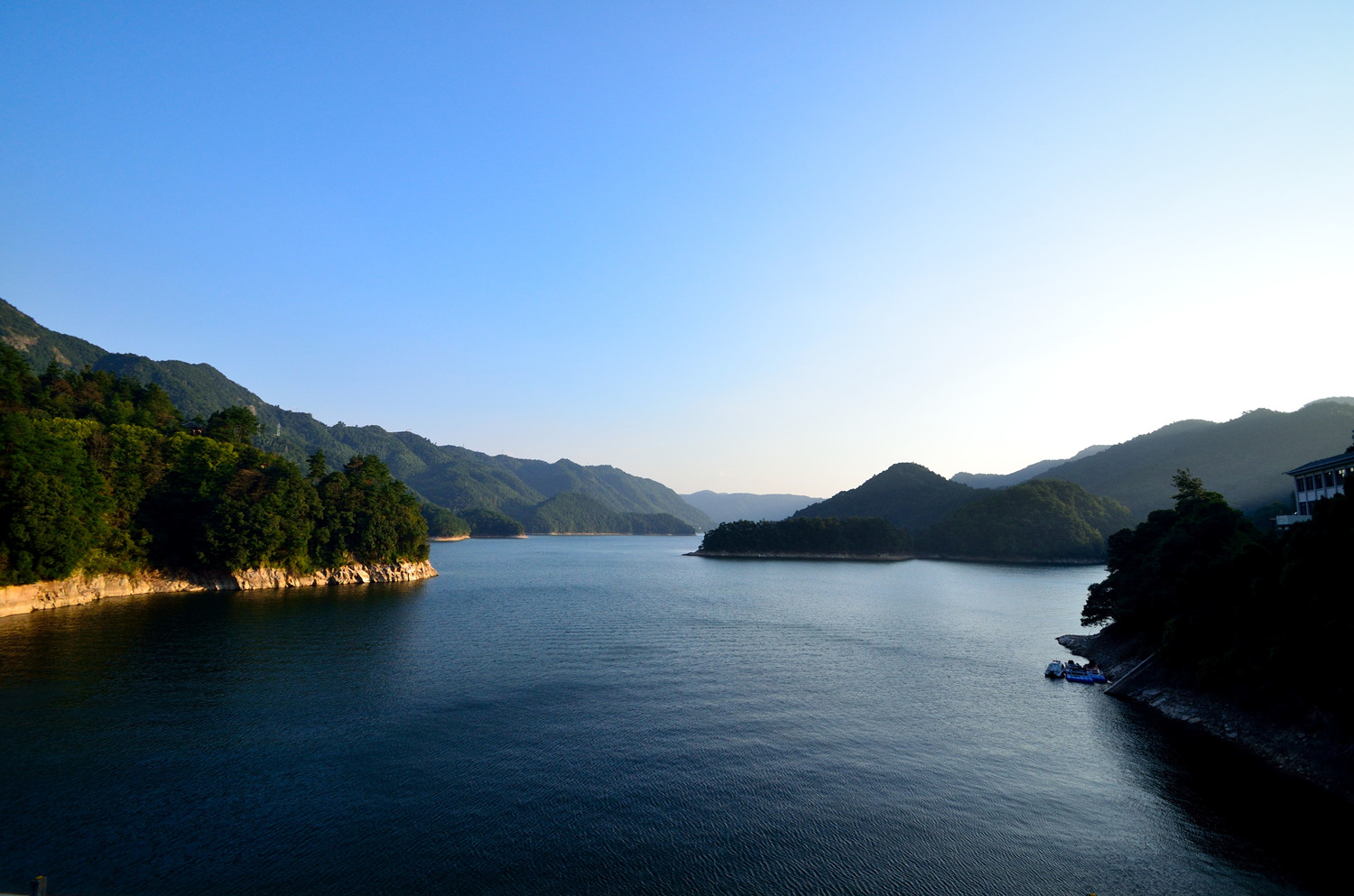 嵊州贵门乡南山湖风景