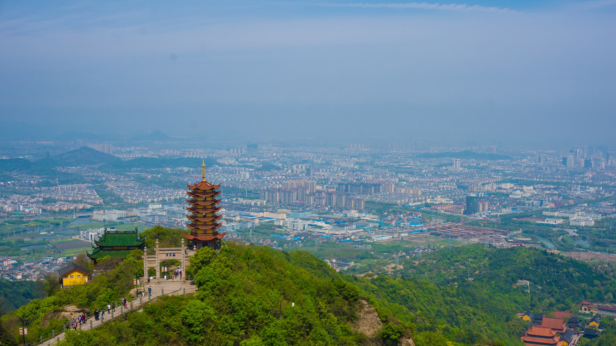 香炉峰上俯瞰绍兴城