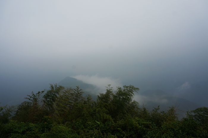 两爬诸葛仙山