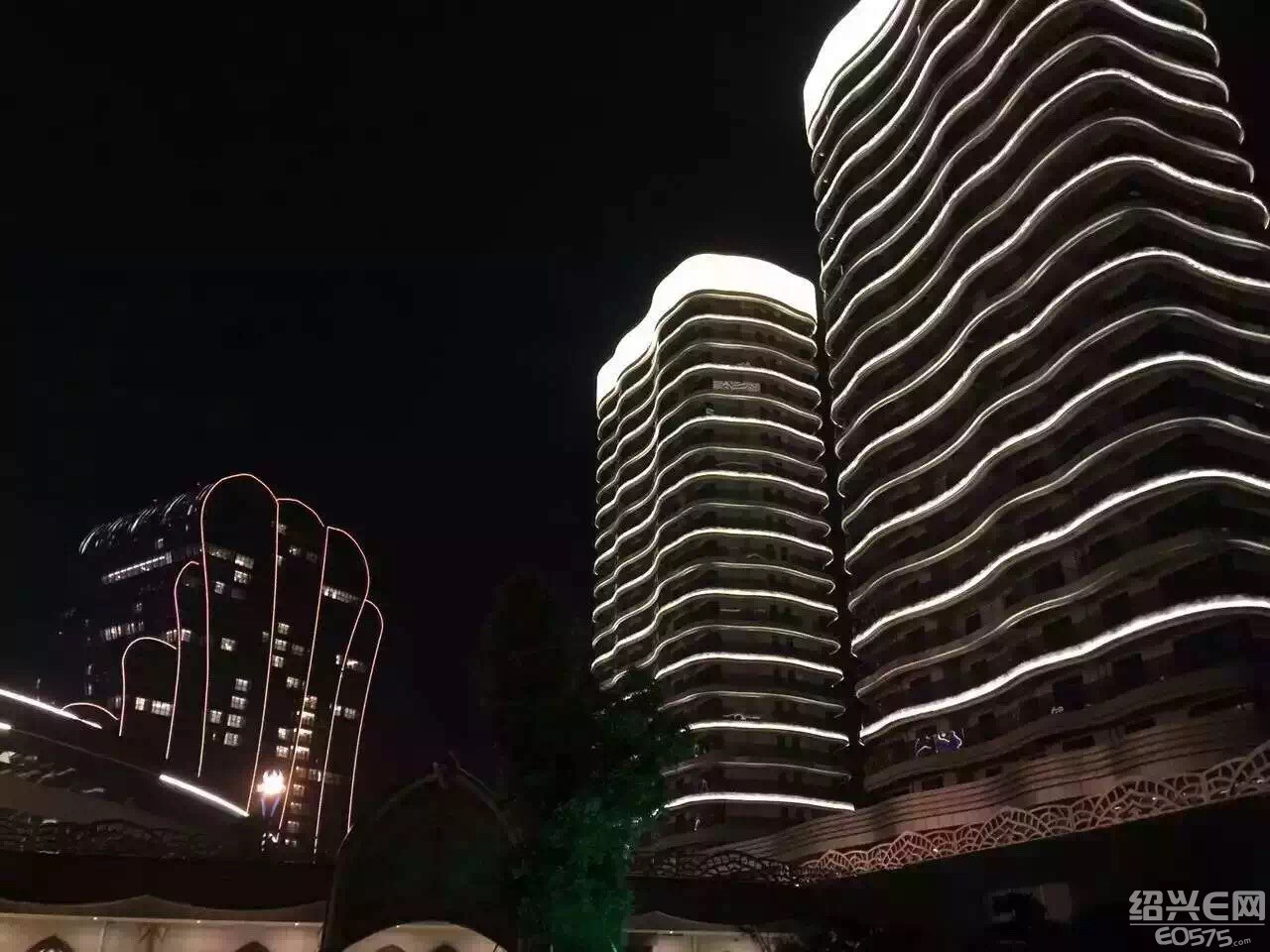 绍兴东方山水乐园夜景随拍