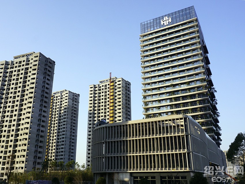 绍兴建成省内首幢"垂直森林"大楼—华汇集团总部大楼
