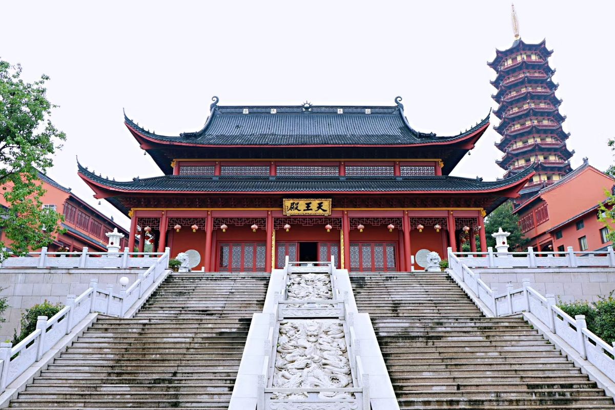 9.30西天竺狮林禅寺约始建于东汉中期,西天竺