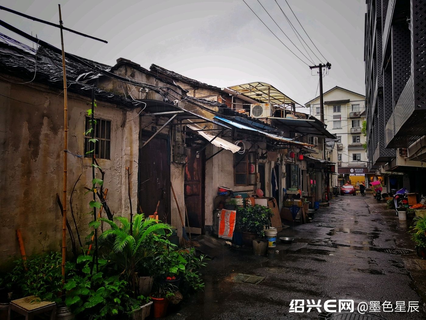 学士街:绍兴三埭街之一,因贺知章而得名2019.6.16