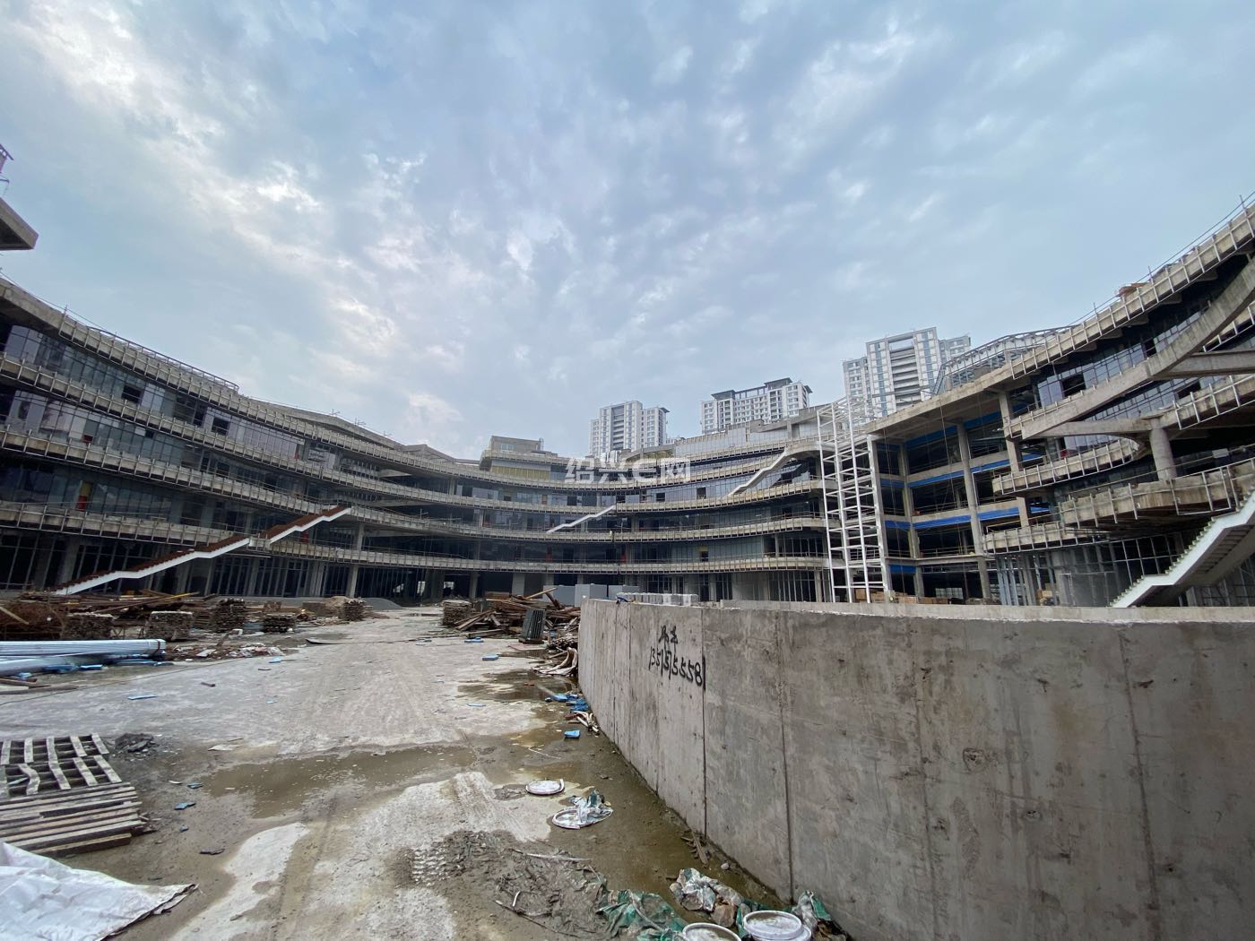 苏宁广场马上复工,但起码22年才能开业|第四城市·城建 - 绍兴e网论坛