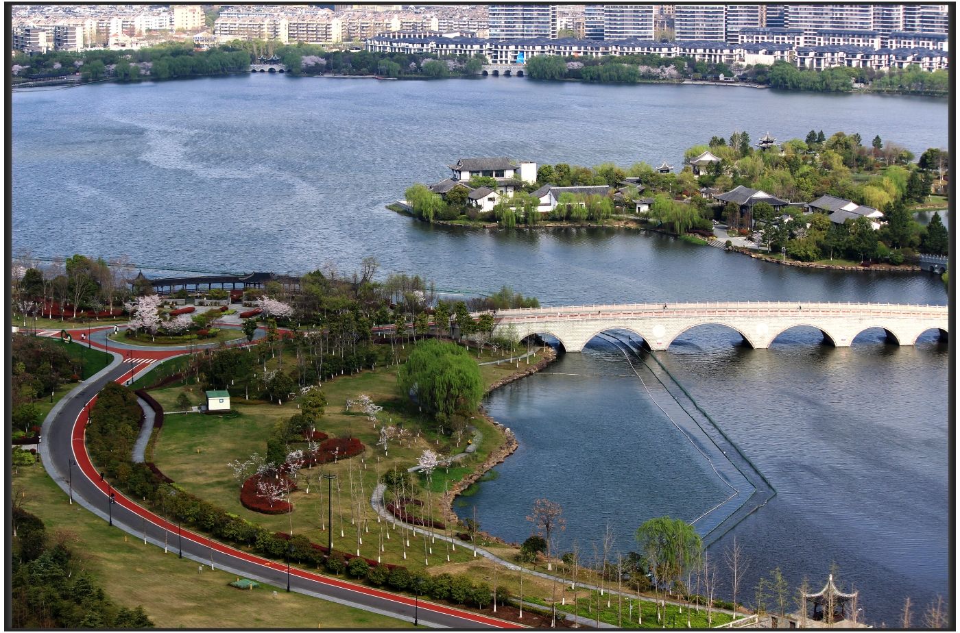 迪荡湖公园的春夏秋冬