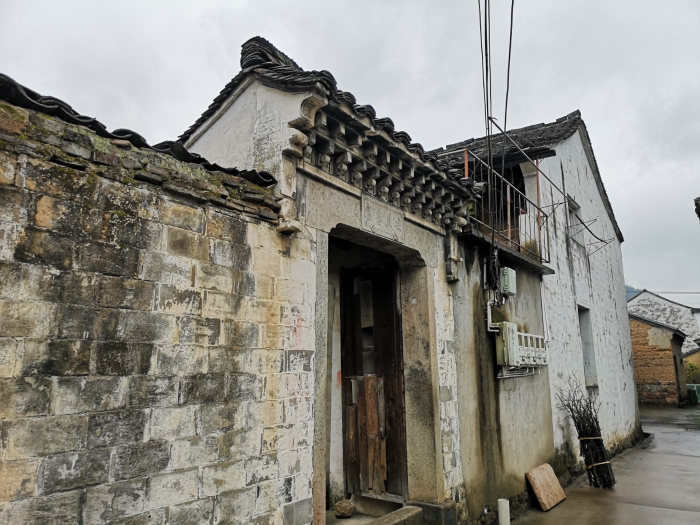 图说绍兴 王坛镇肇湖村,雨中古村落特别的有韵味.