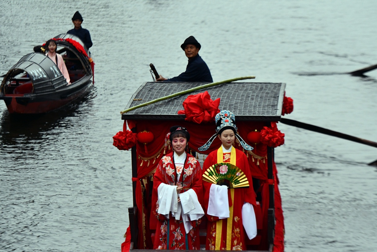 东湖水上婚礼表演2019.10.28|图说绍兴 - 绍兴e网论坛 - 绍兴地方门户